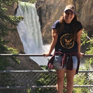 Meet your Posher, Kelsey